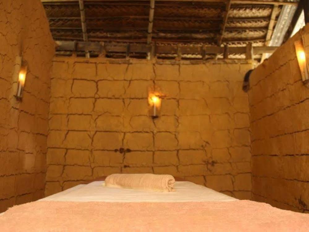 Dinu'S Resort Talaramba 外观 照片